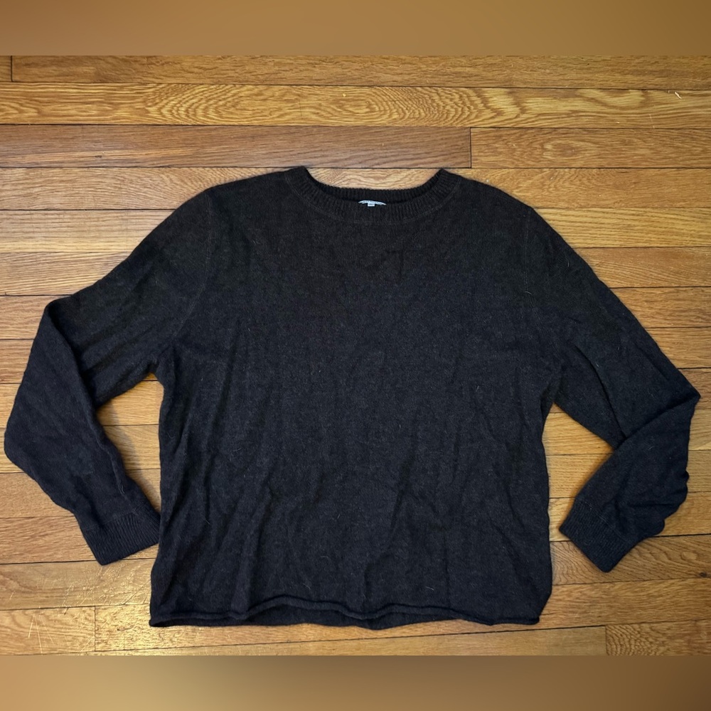Reformation cashmere crewneck with rolled hem brown size L